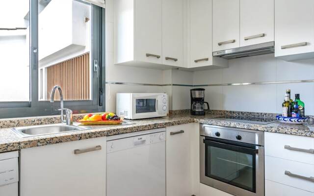 Ground Floor Terrace Apartment in Alamar Ref 31