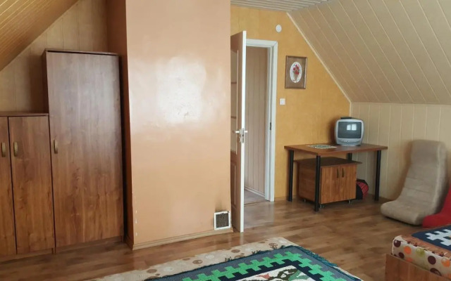 Petronių sodyba