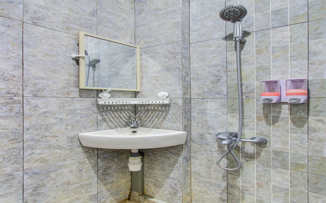 OYO 3280 Cendhani Raras