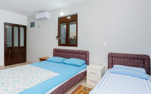 MC Apartments