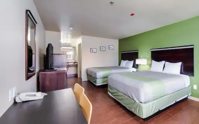 Motel 6 Floresville Tx