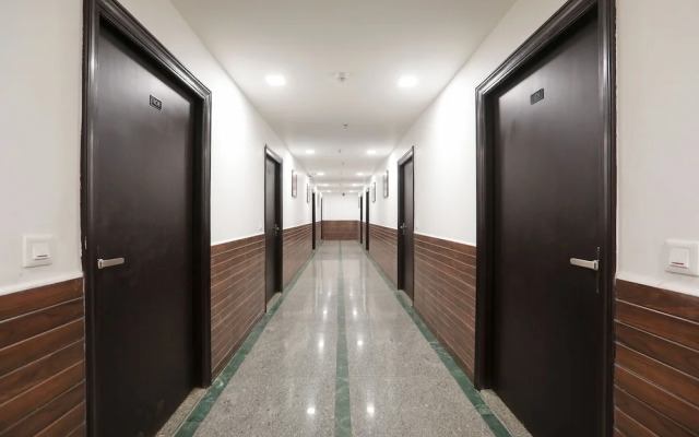 OYO 43440 Hotel Belmorrise