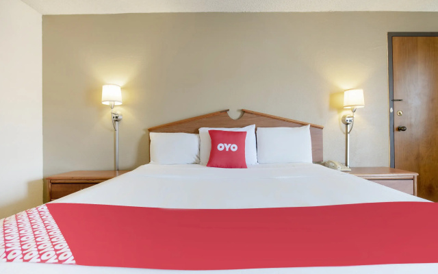 OYO Hotel Tulsa International Airport