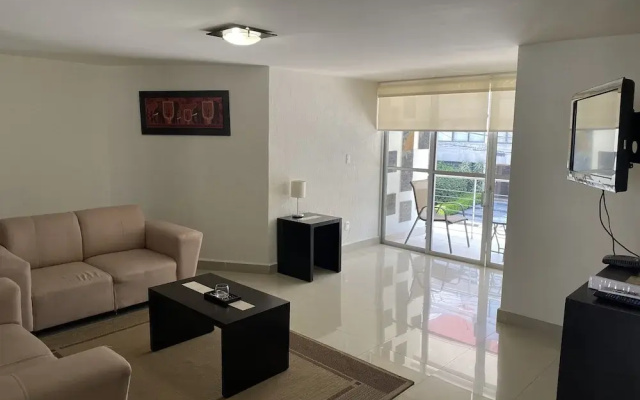 Grupo Kings Suites Chimborazo