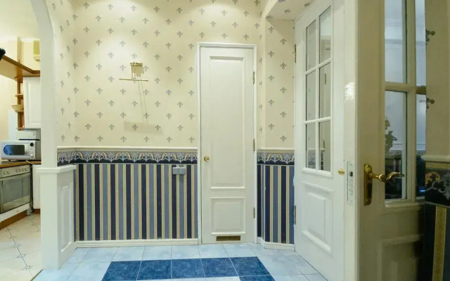 Kiev Accommodation Apartments on Bankova St.