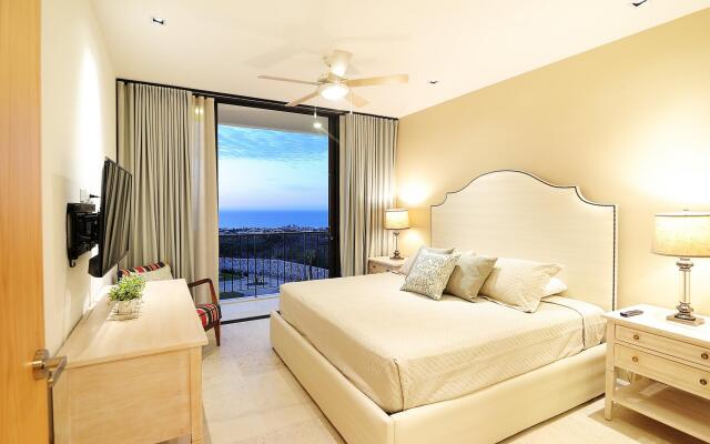 Condo Solaria G202 in Ventanas Residencial