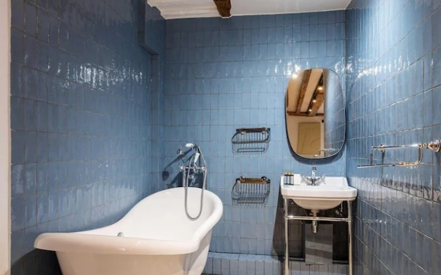 Elegance & Charm in Duplex 3br/8p - Heart 'marais'