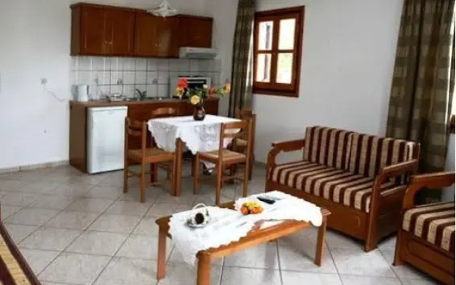 Kavos Hotel