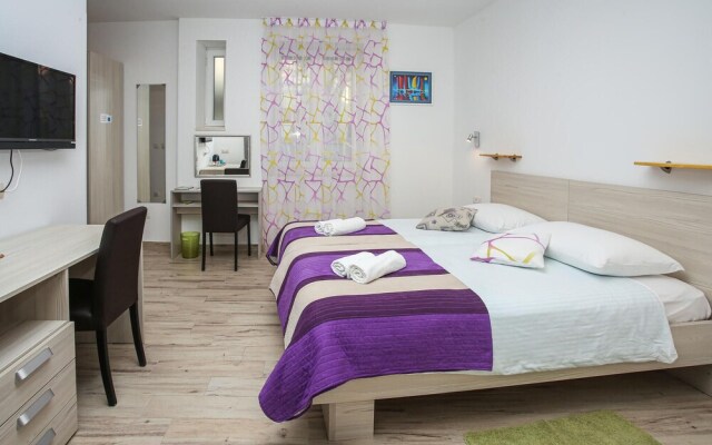Stunning Apartment in Split With Wifi and 3 Bedrooms