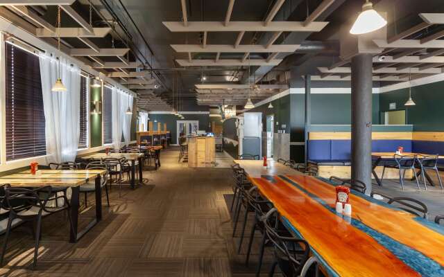 Best Western High Road Inn