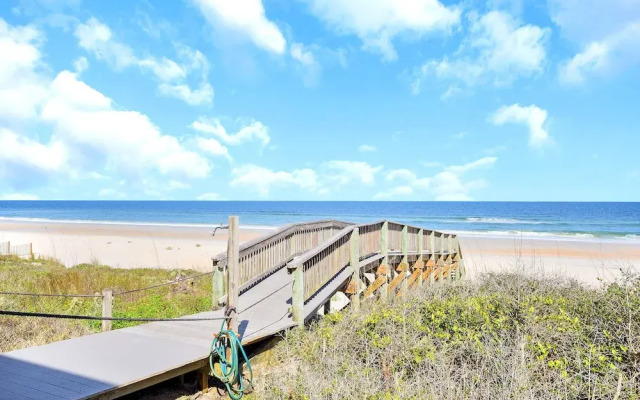 Retreat V 687b by Vtrips