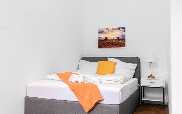 Joyful Apartments at Superb Location near AKH Hospital