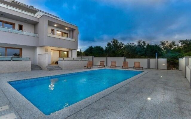 Villa Magy