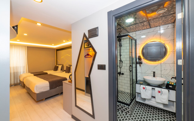 White Corner Hotel