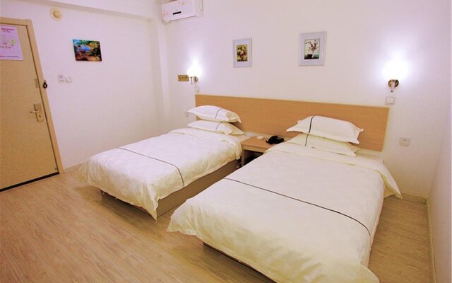 Northeast Pearl Hotel (Dalian Ansheng branch)