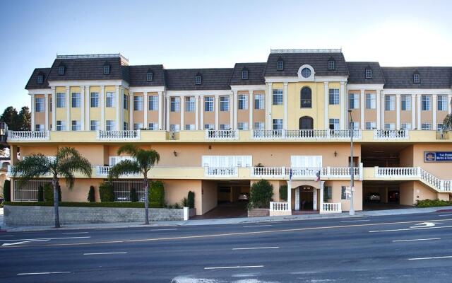hotelImage