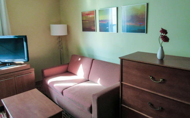 MainStay Suites Columbus Worthington