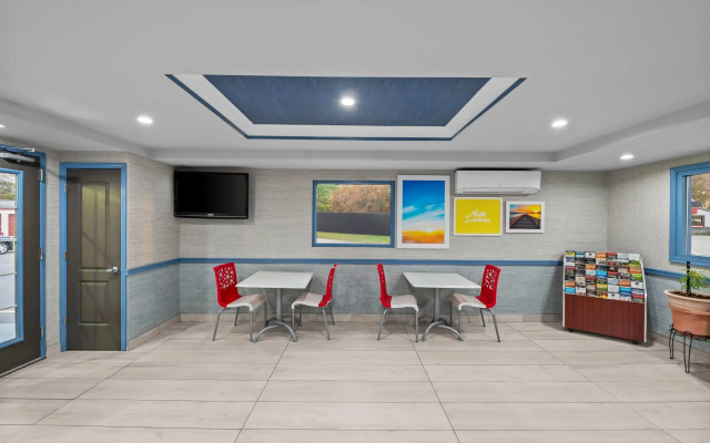 Days Inn by Wyndham Chesapeake