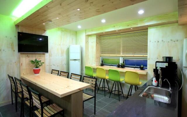 Guesthouse Korea Busan Station