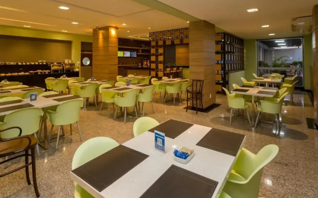 Gelps Hotel