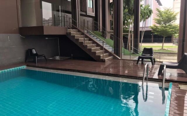 So Boutique Suvarnabhumi