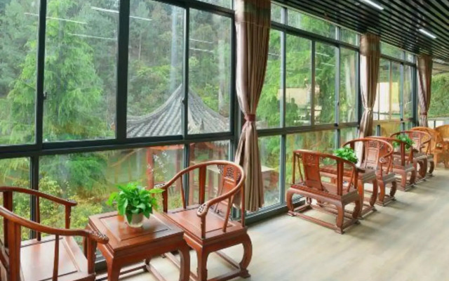 Shanlin Holiday Hotel