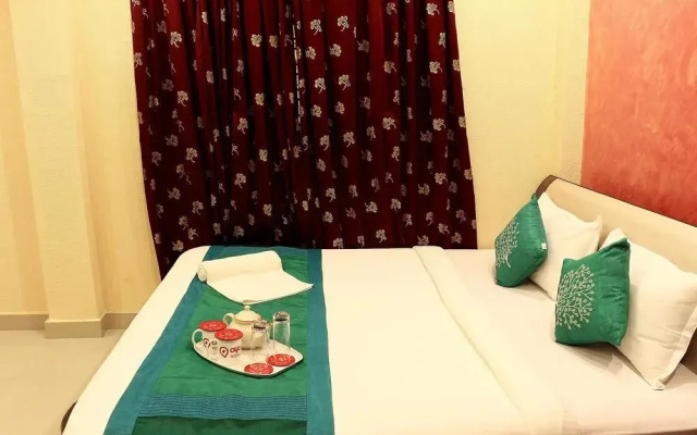 OYO 1628 Babul Hotel