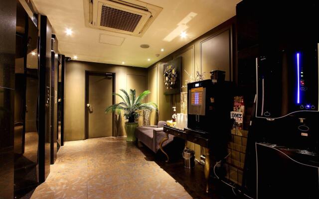 Hotel A7