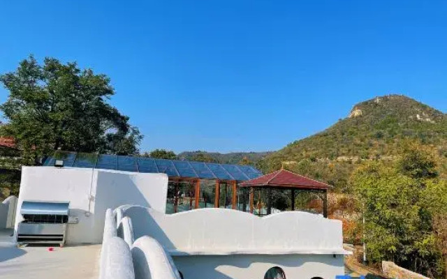 Tianjin hobbit cabin B & B (xijingyu store)