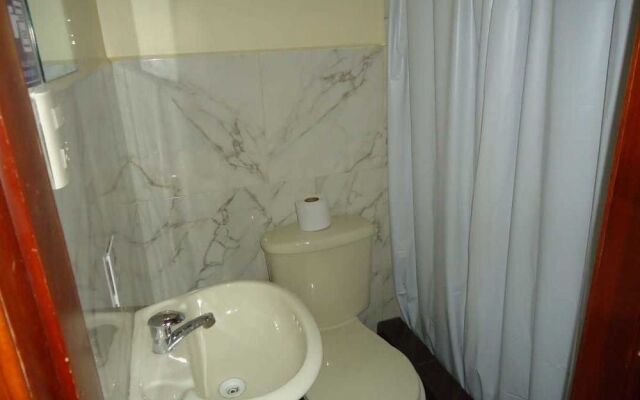 Hostal Bolivar Inn
