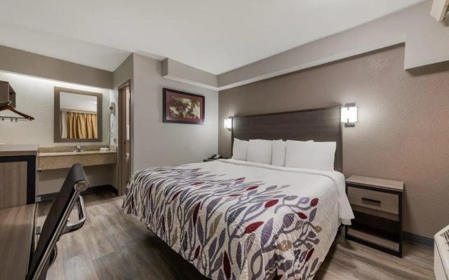 Red Roof Inn Hickory