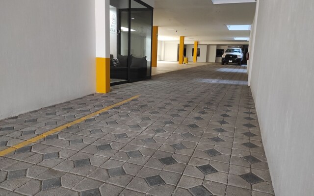 Hotel Manadia