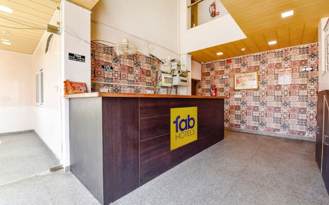 Fabhotel Bhanwar Niwas