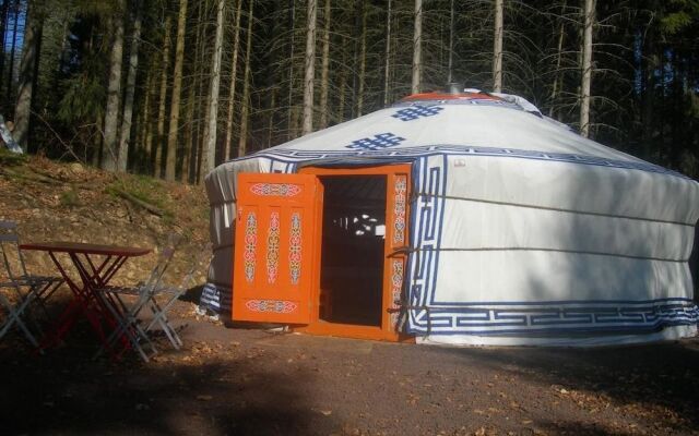 Cabanes et Yourtes de la Vallée de l'Ance