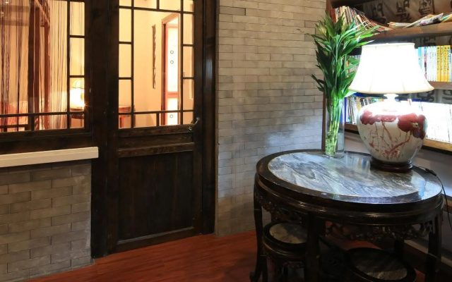 The Great Wall Courtyard Hostel