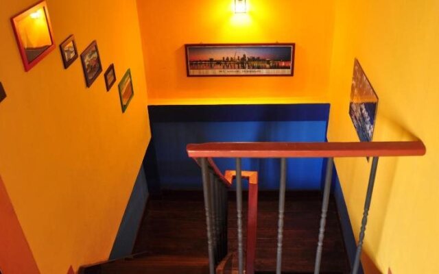 At Home Hostel - Adults Only