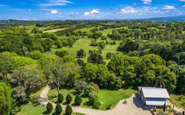 Your Luxury Escape-Ocean View Barn House