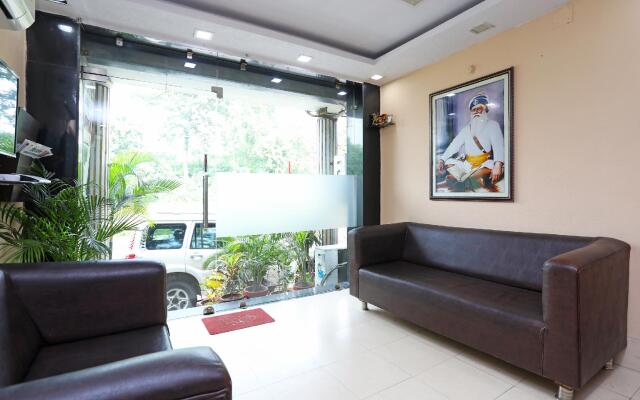 Collection O 4265 Hotel Greenpark