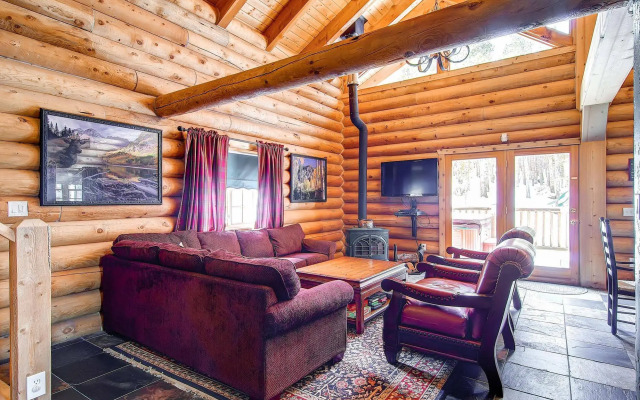 Snowshoe Retreat Boreas Pass by Pinnacle Lodging