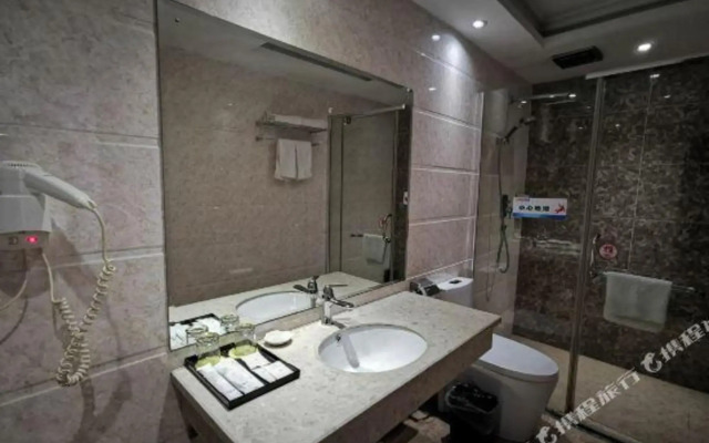 Junyue Hotel