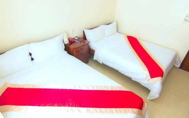 Nam Viet Hotel