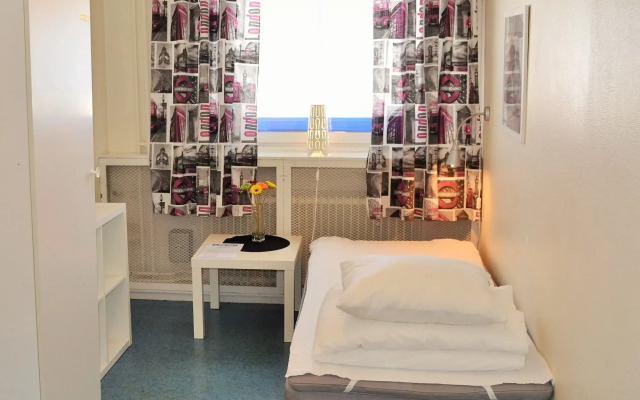 Södra Bergets Vandrarhem - Hostel