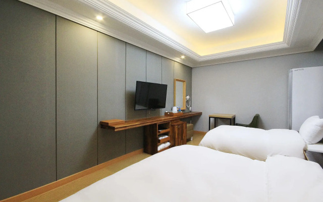 Hound Hotel Gwangju Cheomdan