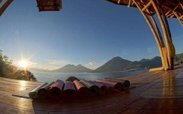 Eagle's Nest Atitlán Resort