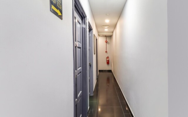 Moonnight Hotel by OYO Rooms