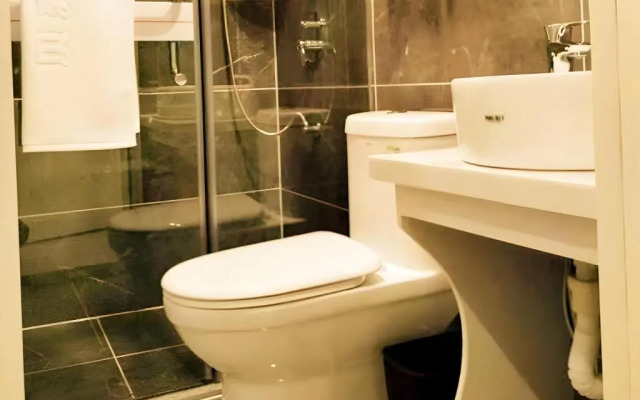 Shell Chuzhou Mingguang Bus Station Hotel