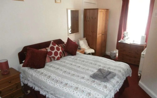Monorene Guest House