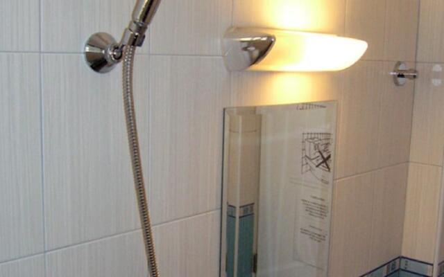 Ivani Hostel and B&B