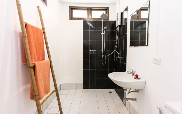 Mumsa Beach Resort & Restaurant