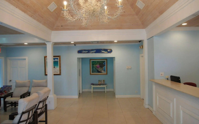Paradise Island Beach Club by RedAwning